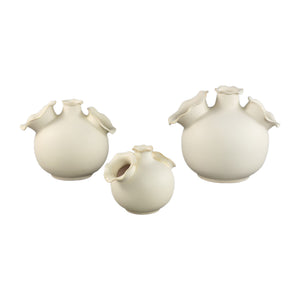Vase – Wavy Edge Design, Cream Color, Ceramic Material, L – Umme | PTMD