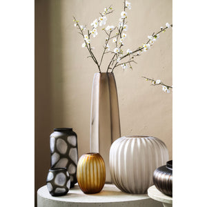 Vase – Sand Tone, Glass Material, Ribbed Design, Tall Shape – Levente | PTMD