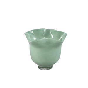 Hurricane Lamp – Green Glass, Round Shape, Wavy Design – Macarena | PTMD