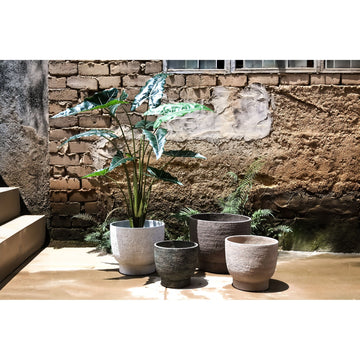 Pot – gray surface, round shape, handmade, set of 4 on a stand – Pride | PTMD