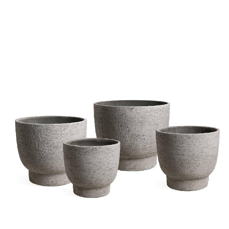 Pot – gray surface, round shape, handmade, set of 4 on a stand – Pride | PTMD