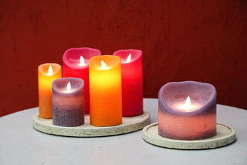 LED-Kerze XXL mit beweglicher Flamme und Timer-Funktion - batteriebetrieben | PTMD