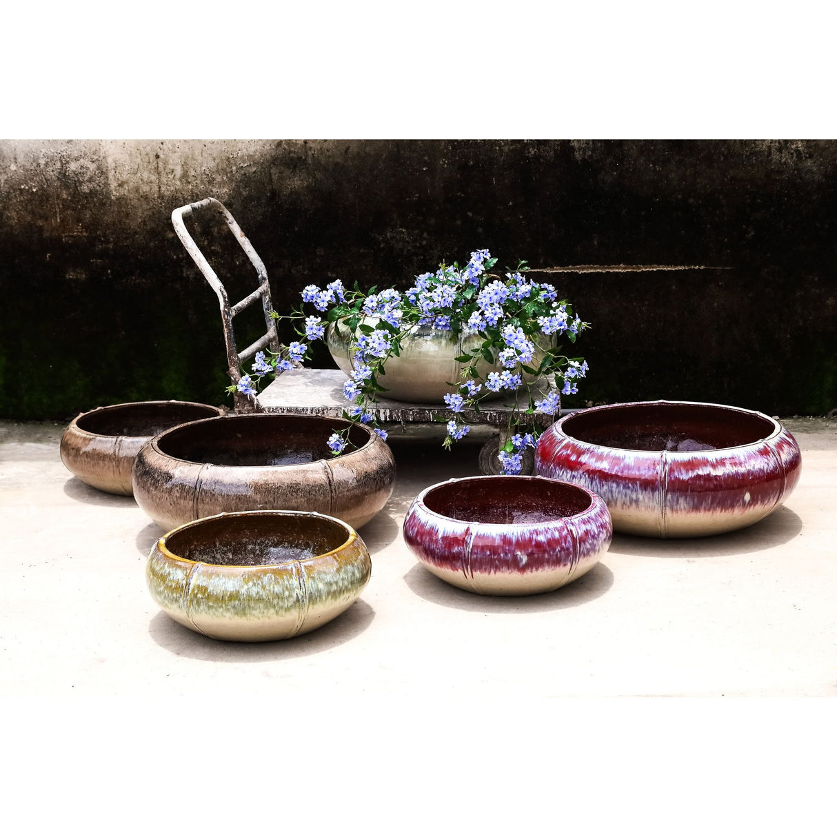 Pot – Ceramic Material, Round Shape, Cream Finish – Azad | PTMD
