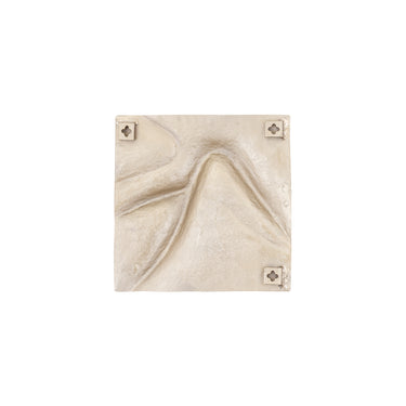Cast aluminum wall panel in gold look with wave line design, S – Gihan | PTMD