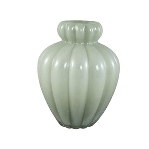 Vase – Gerippte Struktur, Milchglas Material, Grün, Kleiner Rand, L – Syamer | PTMD