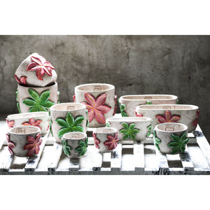 Blumentopf – Runde Form, Zement Material, Blumen Muster, Rosa Oberfläche, S – Blomme | PTMD