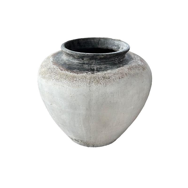 Pot – white surface, round shape, dark rim, M – Jinsu | PTMD