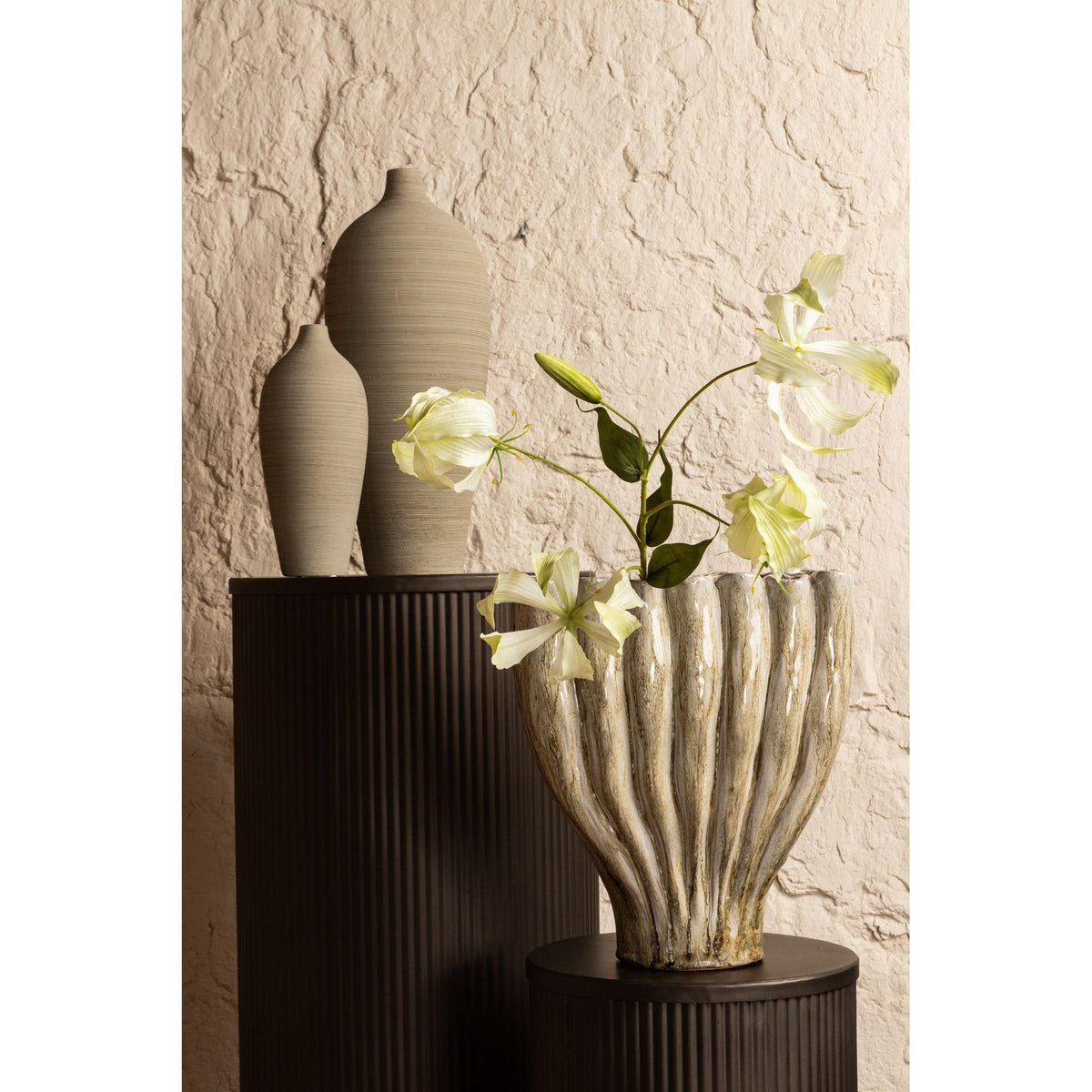 Column - steel, ribbed surface, dark grey, semi-handmade – Midda | PTMD