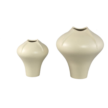 Vase – Cream-colored surface, Matte finish, Organic shape, Stoneware, S – Ginos | PTMD