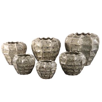 Pot - Cream-coloured surface, Round shape, Wavy structure, Stoneware, S - Cedric | PTMD