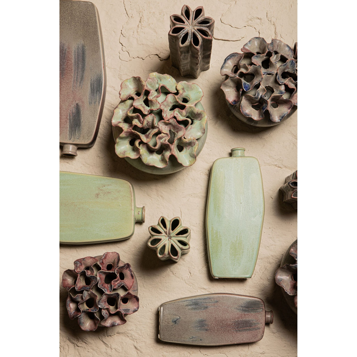Vase – Blumenform, Lochdesign, Keramikmaterial, S – Jullia | PTMD