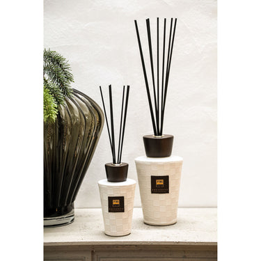 Duft aus Glas mit Lederdetail & handveredeltem Finish (300 ml) – Clean Linen | PTMD - Esszett Luxury | Stilvolles Wohnen mit Charakter