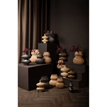 Vase – Ceramic Stoneware, Oval Design, Black, S – Chelsean | PTMD