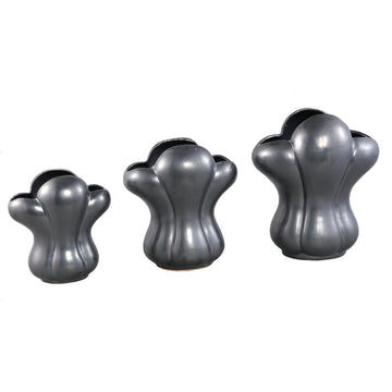 Vase – black color scheme, French lily motif, ceramic surface, M – Mellie | PTMD
