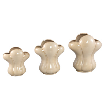 Vase – cream-colored design, French lily motif, ceramic surface, M – Mellie | PTMD