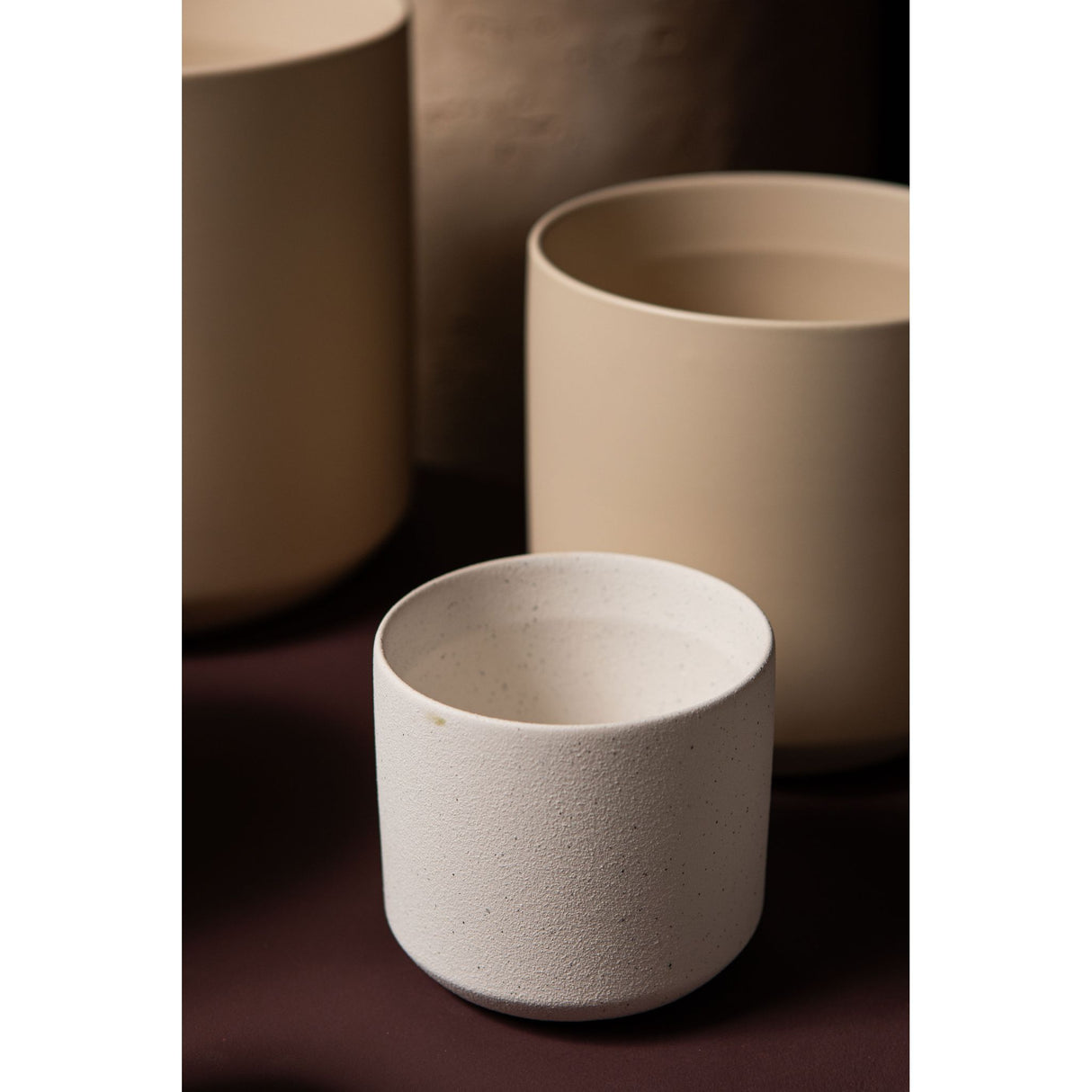 Flowerpot – White Surface, Round Shape, Ceramic Material, XXS – Fatima | PTMD