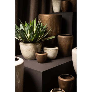Flower Pot – Bronze Finish, Round Shape, Smooth Surface, Ceramic Material, S – Kyleigh | PTMD