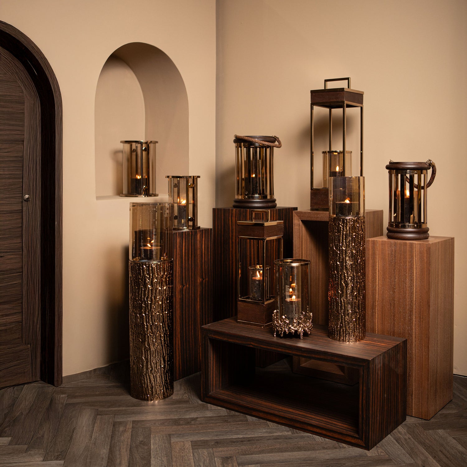 Lantern - Mango Wood Frame, Stainless Steel Structure, Bronze Gold Finish, S – Stanne | PTMD