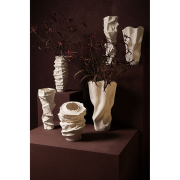 Vase – Stoneware Ceramic, Wave Design, White Color, Dot Pattern, S – Violette | PTMD