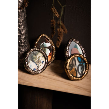 Picture frame - glass, cast aluminum, MDF back, oval, organic contour, brass – Paislie | PTMD