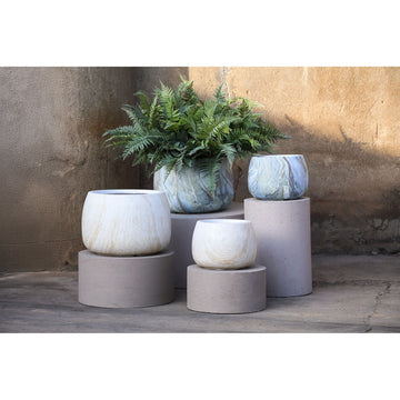 Planter – blue surface, marble look, GRC material, set of 2 – Amilee | PTMD
