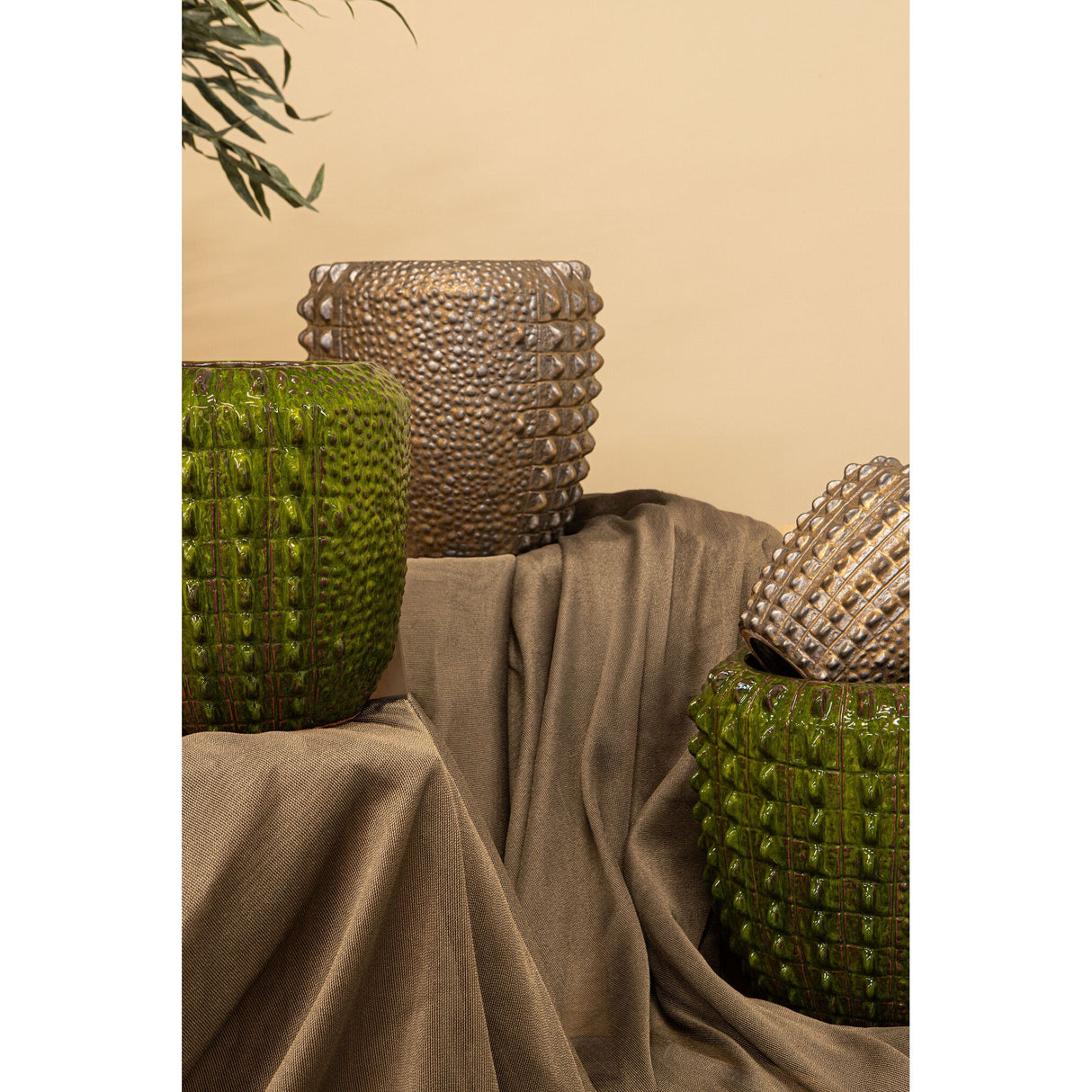Plant pot – Dark green surface, Round shape, Crocodile pattern, Ceramic material, M – Crocco | PTMD
