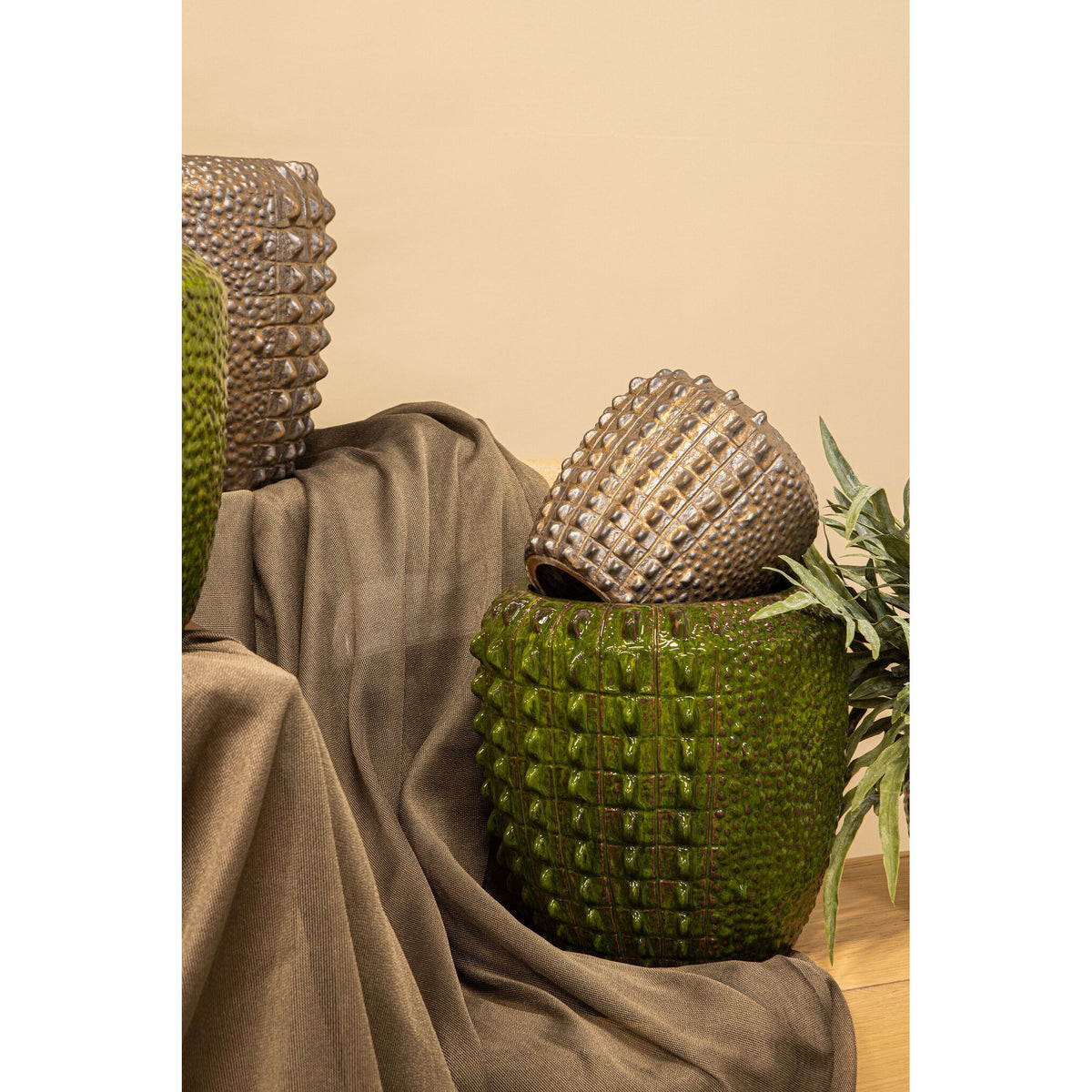 Topf – Bronze Oberfläche, Runde Form, Krokodilmuster, Keramik Material, S – Crocco | PTMD