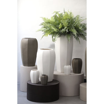 Pot – Ceramic Material, Octagonal Shape, Dark Brown Surface, XL – Myrick | PTMD