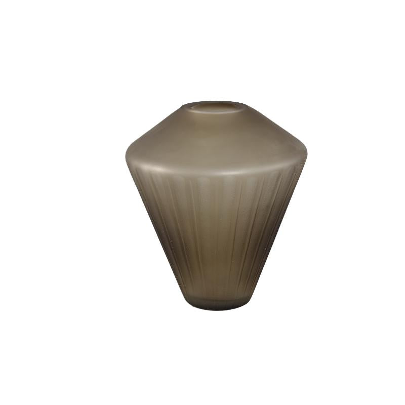 Vase – Braunglas, Linienmuster, Geschliffene Oberfläche, M – Damiri | PTMD