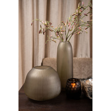 Vase – Braunglas, Geriffelte Oberfläche, Runde Form, S – Marria | PTMD