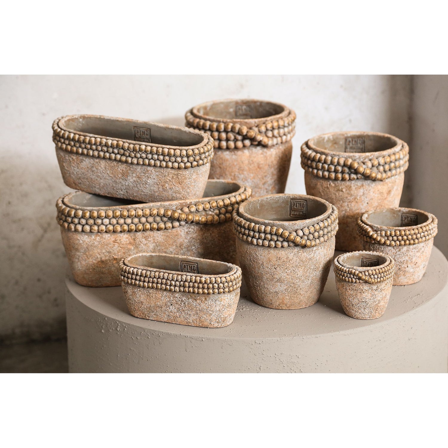 Blumentopf - Runder Zement, Perlenrand, Braun, L – Rydel | PTMD