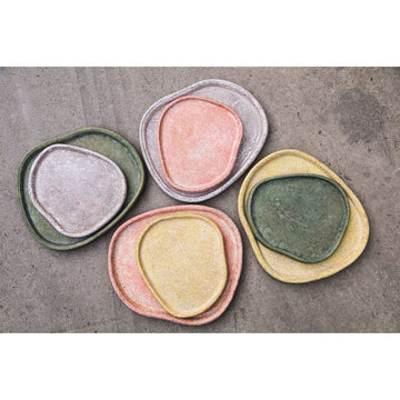 Plate - Cement, organic shape, textured surface, pink, flat profile, S – Killeen | PTMD