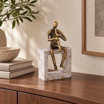 Statue – Trompeten Design, Aluminium Material, Gold, Marmor Basis – Aleria | PTMD