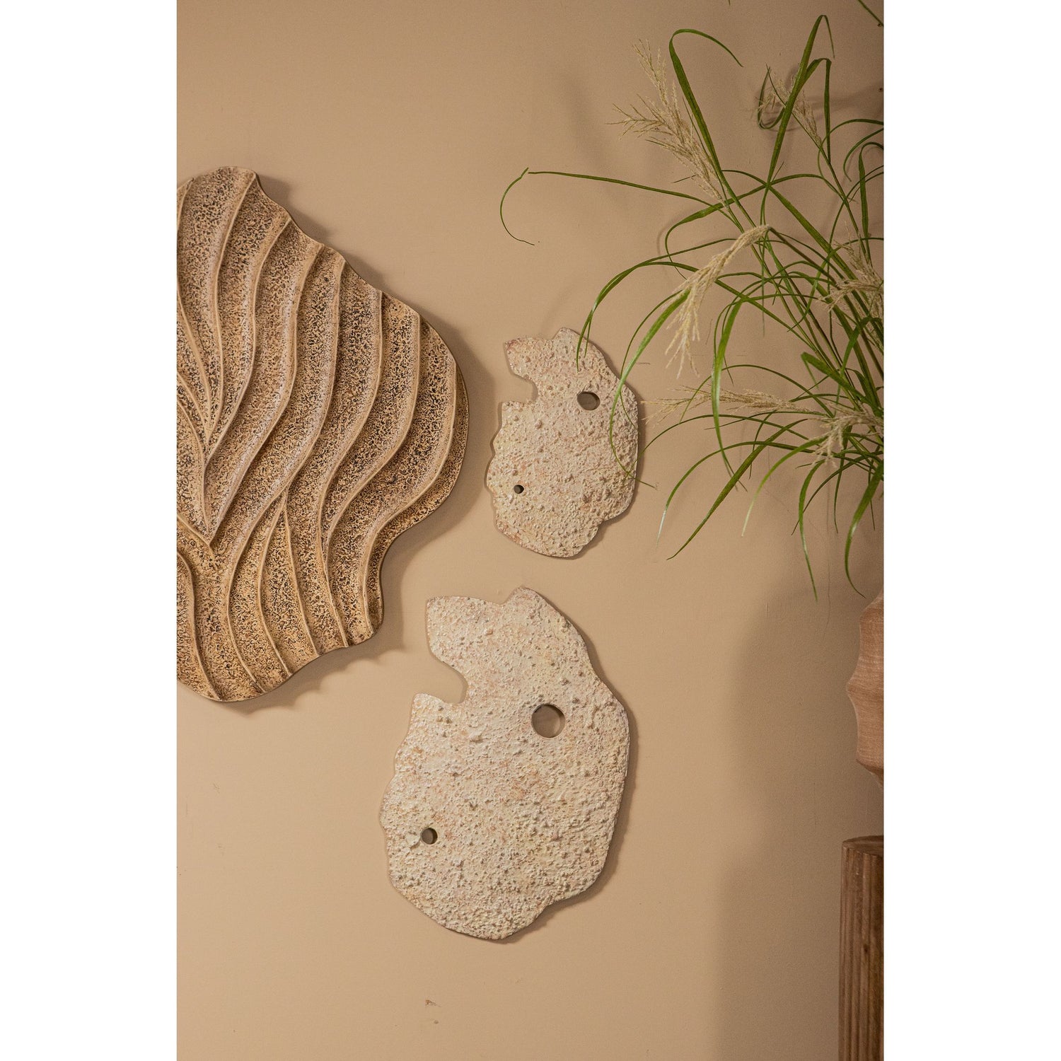 Wall Panel – Cast Aluminum Construction, Rough Textured Surface, Beige Hue, Handmade Design, S – Enrike | PTMD