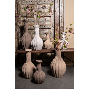Vase – White, Ribbed Surface, Spiral Design, Ceramic, M – Lydia | PTMD