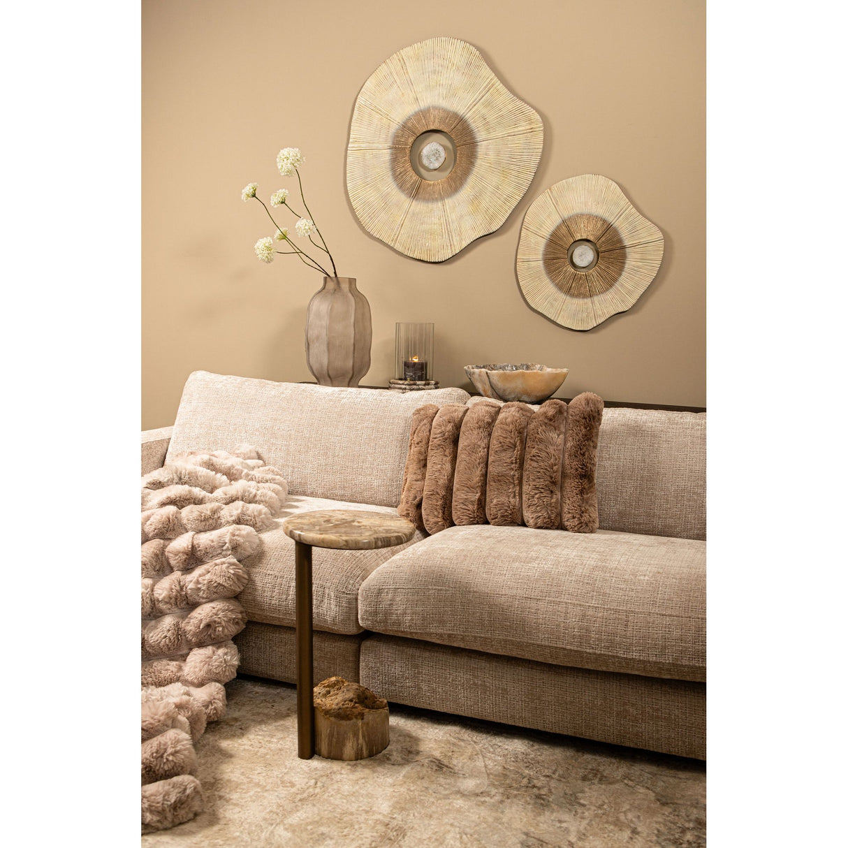 Kissen – Kunstfell, Geriffeltes Design, Rechteckige Form, Braun, M – Divvo | PTMD