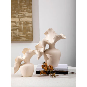 Vase – Organic Shape, Cream Color, Ceramic Material, Tall – Shelle | PTMD