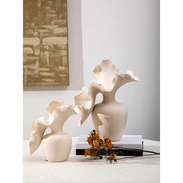 Vase – Organic Shape, Cream Color, Ceramic Material, Tall – Shelle | PTMD