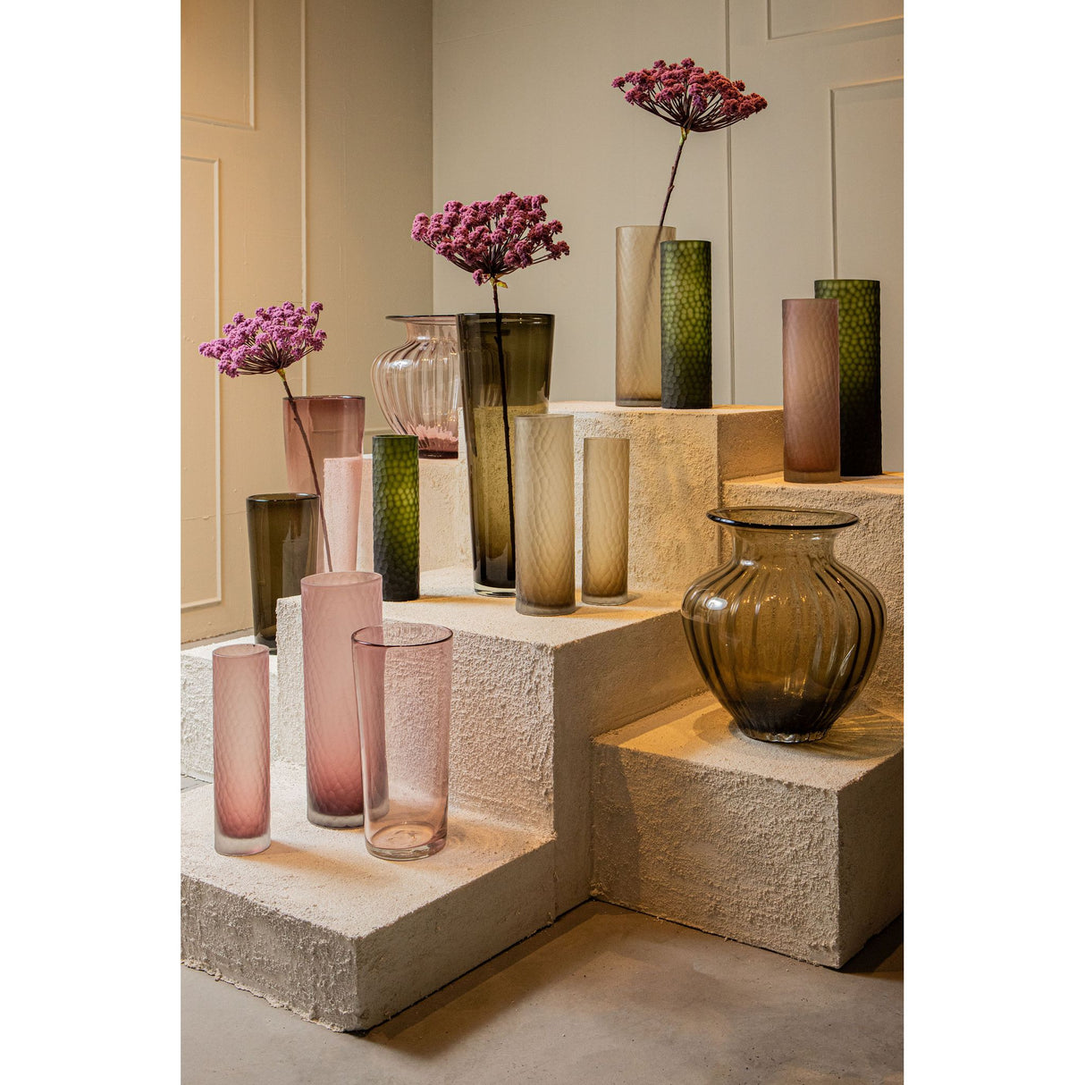 Vase – Struktur Design, Runde Form, Glas Material, Braun, L – Mehran | PTMD