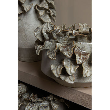 Vase – Rough Surface, Leaf Detail Design, Beige Finish, Ceramic Material, S – Varda | PTMD
