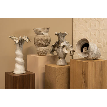 Vase – Keramik Material, Offenes Wirbelrand Design, Runde Form, L – Kery | PTMD