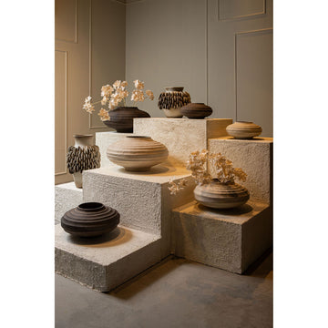 Vase – Low Form, Round Scale Pattern, Beige Surface, Ceramic Material, L – Wina | PTMD