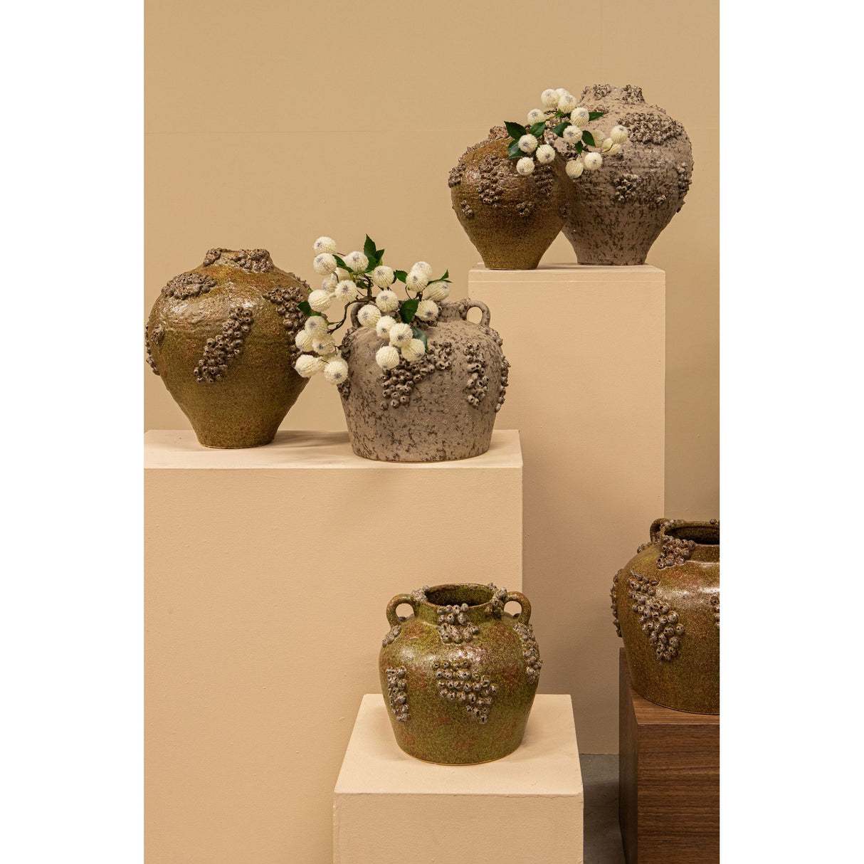 Vase – Keramik Material, Raue Oberfläche, Korallen Design, Grün ,S – Deisy | PTMD