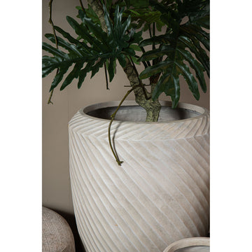 Pot – beige surface, wave pattern, round shape, handcrafted – Nikol | PTMD
