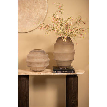 Vase – Beige Farbton, Glas Material, Geschichtetes Design, Niedrige Form – Elladie | PTMD