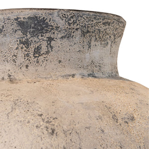 Pot – cream-colored surface, tall shape, jug-look – Gisel | PTMD