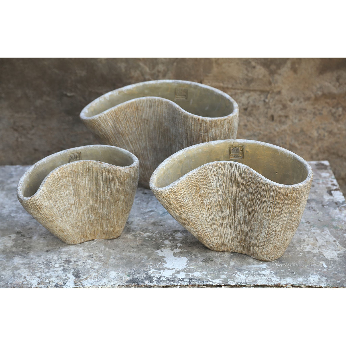 Vase – Creme Farbe, Organisches Design, Zement Material, S – Destri | PTMD