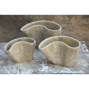 Vase – Creme Farbe, Organisches Design, Zement Material, S – Destri | PTMD