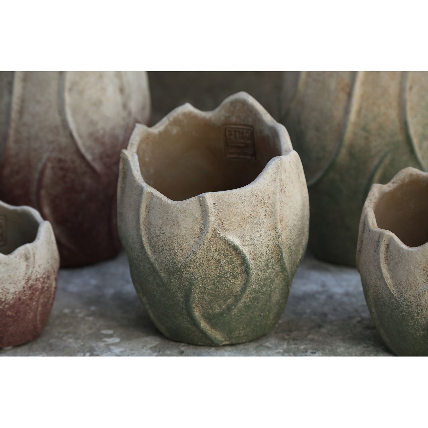 Topf – Wellen Design, Zement Material, Runde Form, Grün, M - Ryla | PTMD