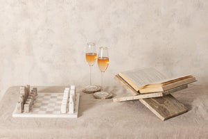 Schachspiel – Marmorstein, Weiß-Beige, 30 × 30 cm - Prish | PTMD